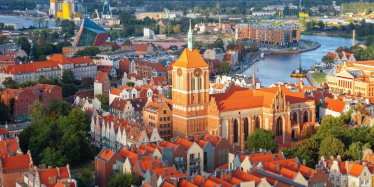 Khám phá quốc gia Poland – Tìm hiểu về địa lý và văn hóa độc đáo của đất nước này