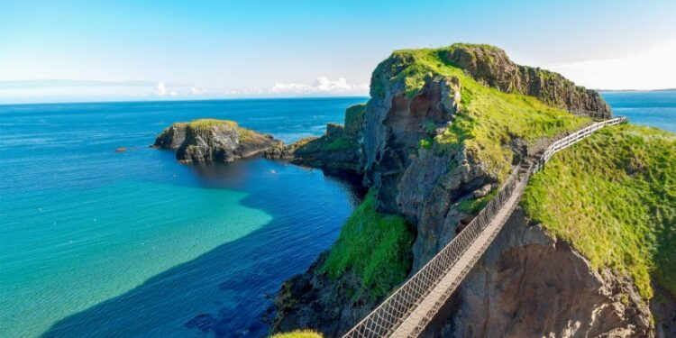 Đất nước Ireland là nước nào? Lịch sử, văn hóa và địa lý của Ireland