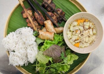 Hanoi Travel: Exploring the Top Attractions and Hidden Gems in Vietnam’s Capital City