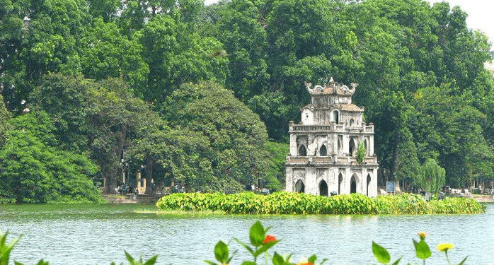 Hanoi Travel: Exploring the Top Attractions and Hidden Gems in Vietnam’s Capital City