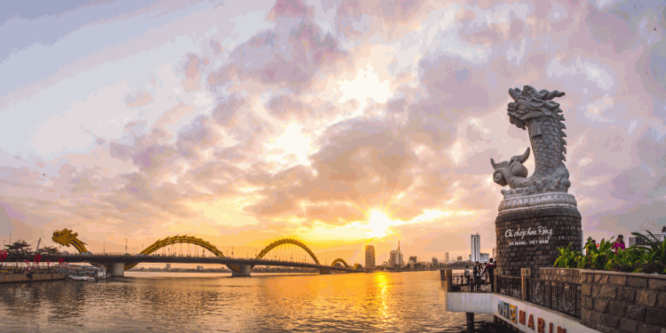 “Hoi An to Danang: A Comprehensive Travel Guide for Travelers”